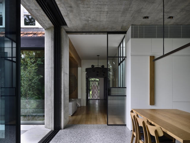 Malvern Garden House | Design: Taylor Knights | Photography: Derek Swalwell | Builtworks.com.au