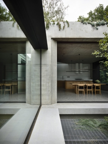 Malvern Garden House | Design: Taylor Knights | Photography: Derek Swalwell | Builtworks.com.au