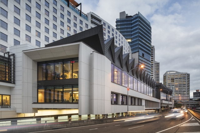 Hyatt Regency Sydney | Design: Cox Architecture | Images: John Gollings | Builtworks.com.au