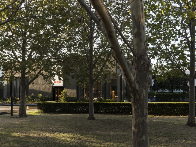 Dedece Melbourne | Design: CO-AP | Images: Ross Honeysett Dedece Melbourne | Design: CO-AP | Images: Ross Honeysett | Builtworks.com.au