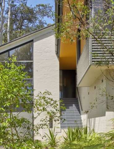 60s Revamp | Design: Utz-Sanby Architects | Images: Marian Riabic | Builtworks.com.au