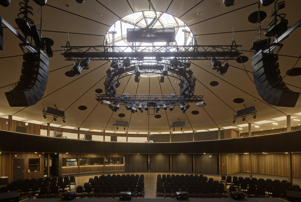 UNSW Roundhouse | Design: Tonkin Zulaikha Greer Photography: Brett Boardman, Richard Drew, TZG | Builtworks.com.au