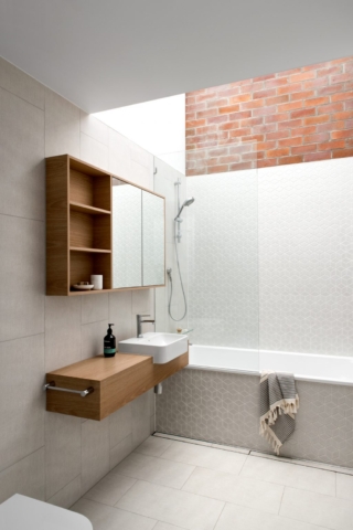 Longfellow Terraces | Design: REFRESH*DESIGN | Images: Cathy Schusler Longfellow Terraces | Design: REFRESH*DESIGN | Images: Cathy Schusler | Builtworks.com.au