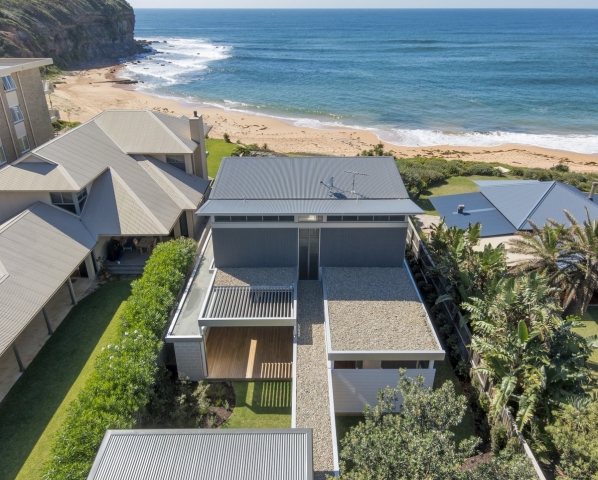 Beachside Sanctuary | Design: Utz-Sanby Architects | Images: Marian Riabic | Builtworks.com.au