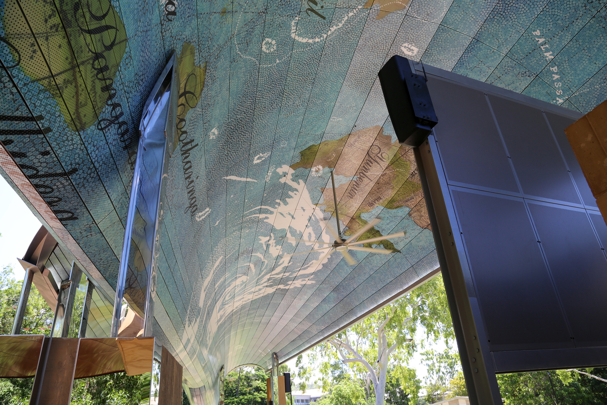 JCU Central Plaza | Design: Cox Architecture | Images: Richard Davis | Builtworks.com.au