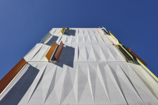 Monash University Turner Building Student Accommodation | Design: JCB Architects | Images: John Gollings and Peter Clarke Monash University Turner Building Student Accommodation | Design: JCB Architects | Images: John Gollings and Peter Clarke | Builtworks.com.au