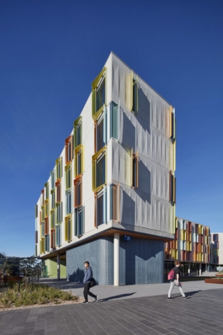 Monash University Turner Building Student Accommodation | Design: JCB Architects | Images: John Gollings and Peter Clarke | Builtworks.com.au