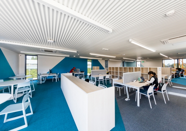 Monash College Learning Village | Design: JCB Architects | Images: John Gollings | Builtworks.com.au