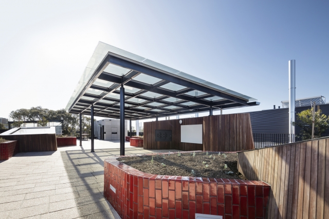 Sir Zelman Cowen Centre for Science | Design: Cox Architecture | Images: John Gollings | Builtworks.com.au