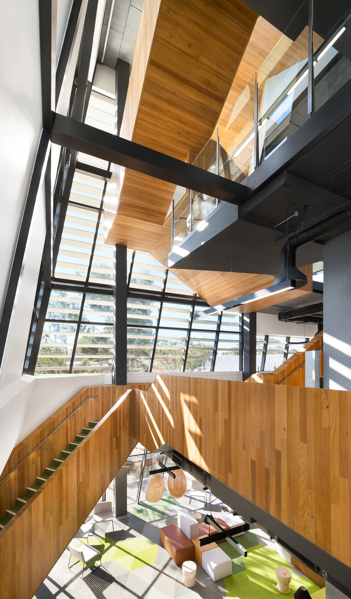 UOM Vet School | Design: Billard Leece Partnership | Images: Emily Bartlett | Builtworks.com.au