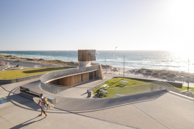 Scarboro Beach Services and Surf Club | Design: Hames Sharley | Images: Joel Barbitta Scarboro Beach Services and Surf Club | Design: Hames Sharley | Images: Joel Barbitta | Builtworks.com.au