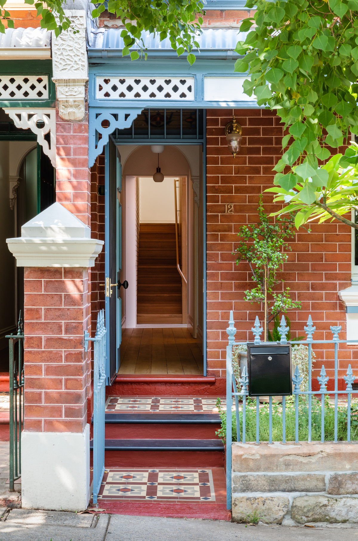 Concrete Blond | Design: Carter Williamson Architects | Images: Katherine Lu | Builtworks.com.au
