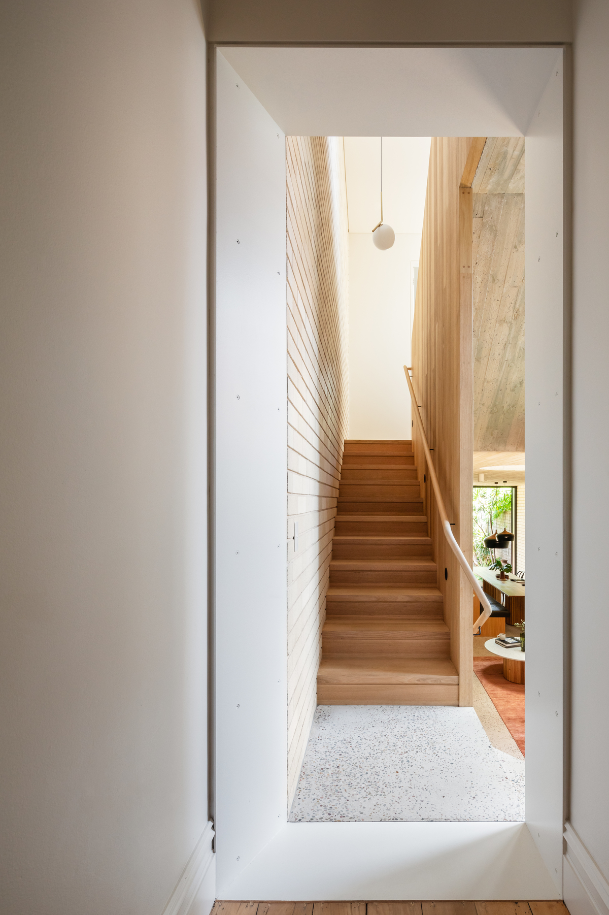 Concrete Blond | Design: Carter Williamson Architects | Images: Katherine Lu | Builtworks.com.au