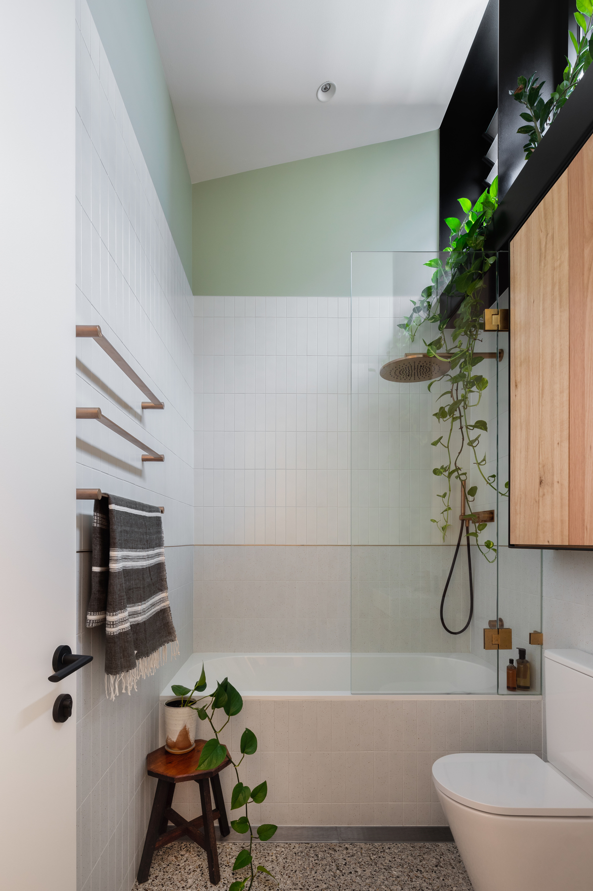 Concrete Blond | Design: Carter Williamson Architects | Images: Katherine Lu | Builtworks.com.au