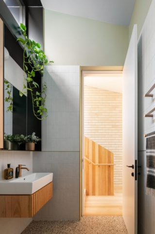 Concrete Blond | Design: Carter Williamson Architects | Images: Katherine Lu Concrete Blond | Design: Carter Williamson Architects | Images: Katherine Lu | Builtworks.com.au