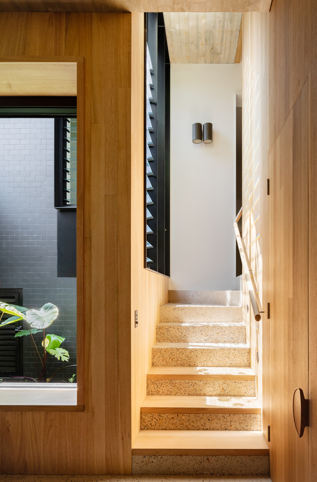 Concrete Blond | Design: Carter Williamson Architects | Images: Katherine Lu | Builtworks.com.au