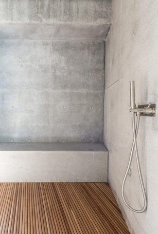 Balmoral House | Design: Clinton Murray Architects and Polly Harbison Design | Images: Brett Boardman | Builtworks.com.au