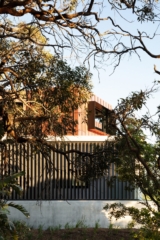 Eagle’s Nest | Design: Ian Bennett Design Studio | Images: Clinton Weaver | Builtworks.com.au