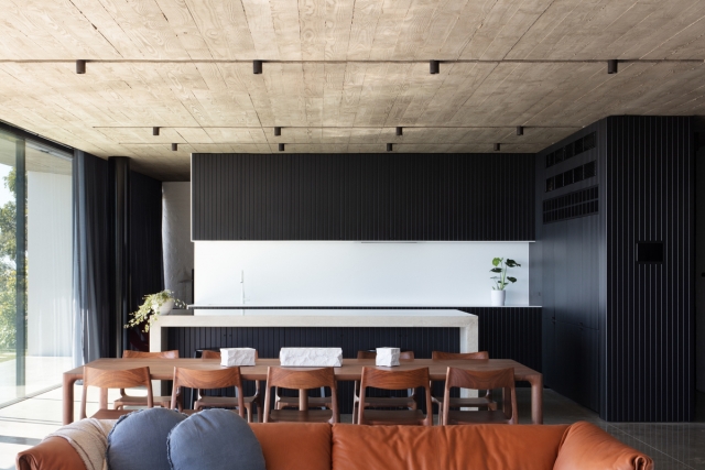 Eagle’s Nest | Design: Ian Bennett Design Studio | Images: Clinton Weaver Eagle’s Nest | Design: Ian Bennett Design Studio | Images: Clinton Weaver | Builtworks.com.au