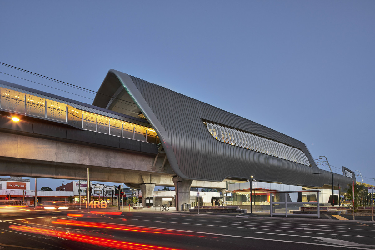 Caulfield to Dandenong Level Crossing Removal | Design: Cox Architecture | Images: Peter Clarke | Builtworks.com.au