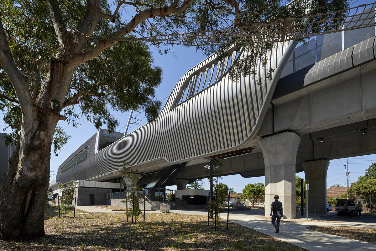 Caulfield to Dandenong Level Crossing Removal | Design: Cox Architecture | Images: Peter Clarke | Builtworks.com.au