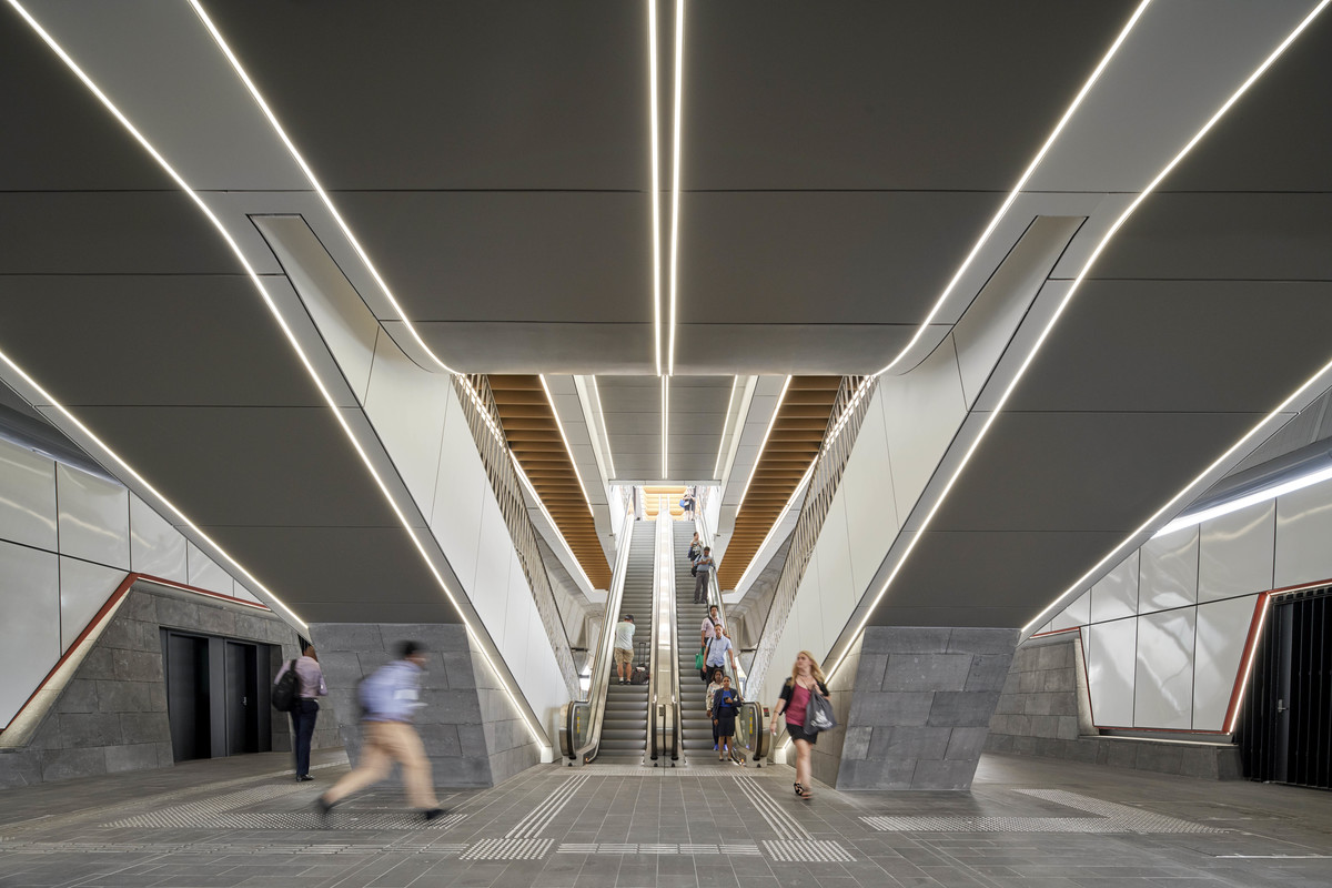 Caulfield to Dandenong Level Crossing Removal | Design: Cox Architecture | Images: Peter Clarke | Builtworks.com.au