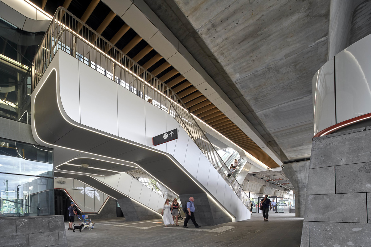 Caulfield to Dandenong Level Crossing Removal | Design: Cox Architecture | Images: Peter Clarke | Builtworks.com.au