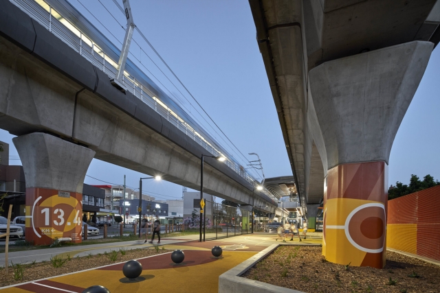 Caulfield to Dandenong Level Crossing Removal | Design: Cox Architecture | Images: Peter Clarke | Builtworks.com.au