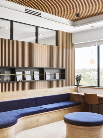 Queensland Orthopaedic Clinic | Design: Alexandra Buchanan Architecture | Images: Toby Scott Queensland Orthopaedic Clinic | Design: Alexandra Buchanan Architecture | Images: Toby Scott | Builtworks.com.au