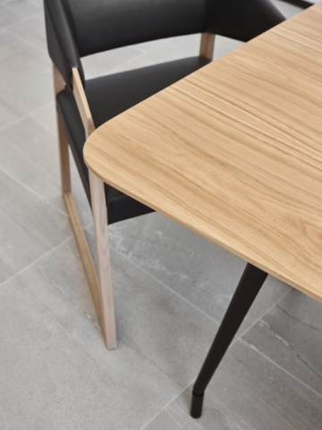 Queensland Orthopaedic Clinic | Design: Alexandra Buchanan Architecture | Images: Toby Scott Queensland Orthopaedic Clinic | Design: Alexandra Buchanan Architecture | Images: Toby Scott | Builtworks.com.au