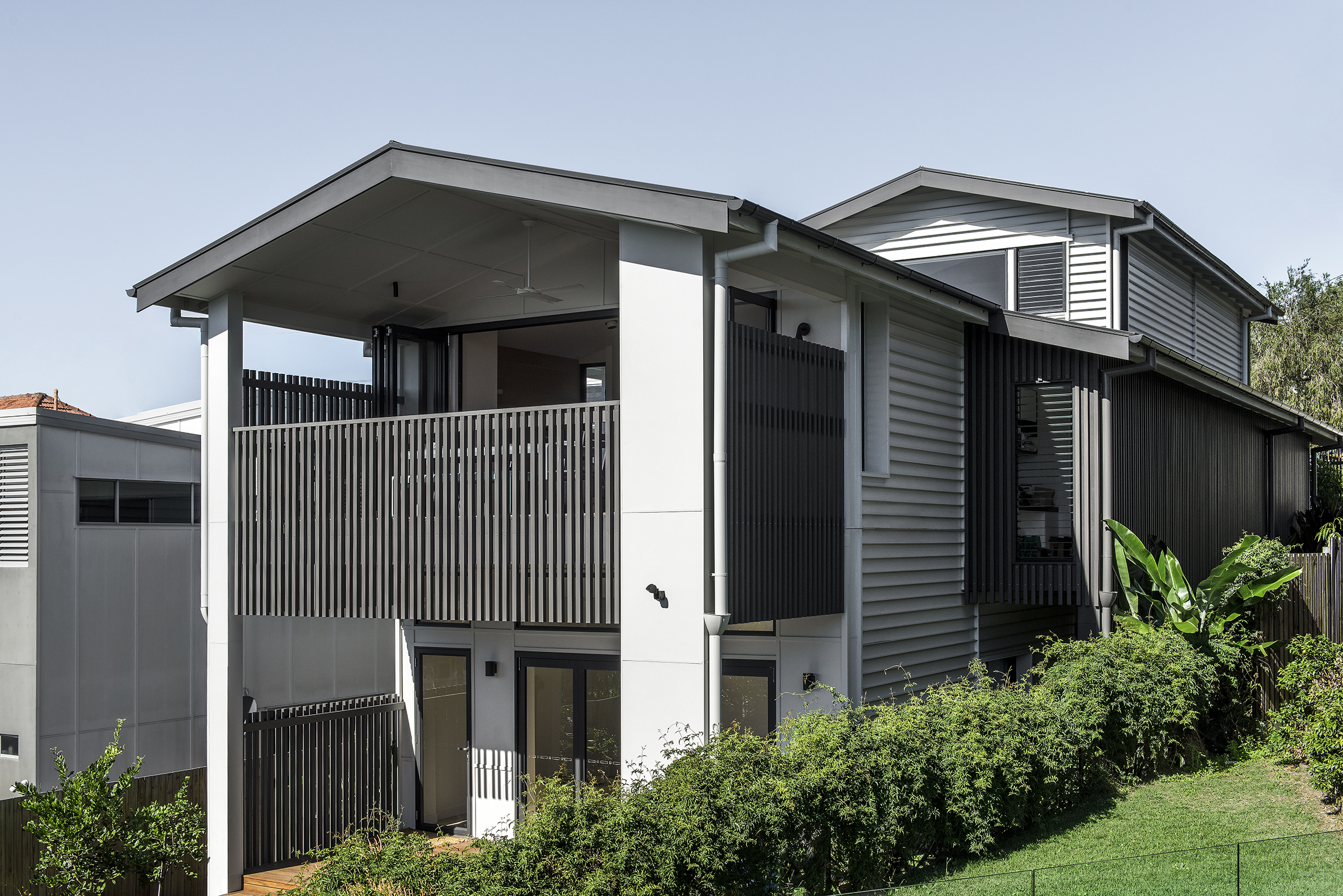 Yeronga House | Design: Lisa Breeze Architect | Images: Cathy Schusler | Builtworks.com.au