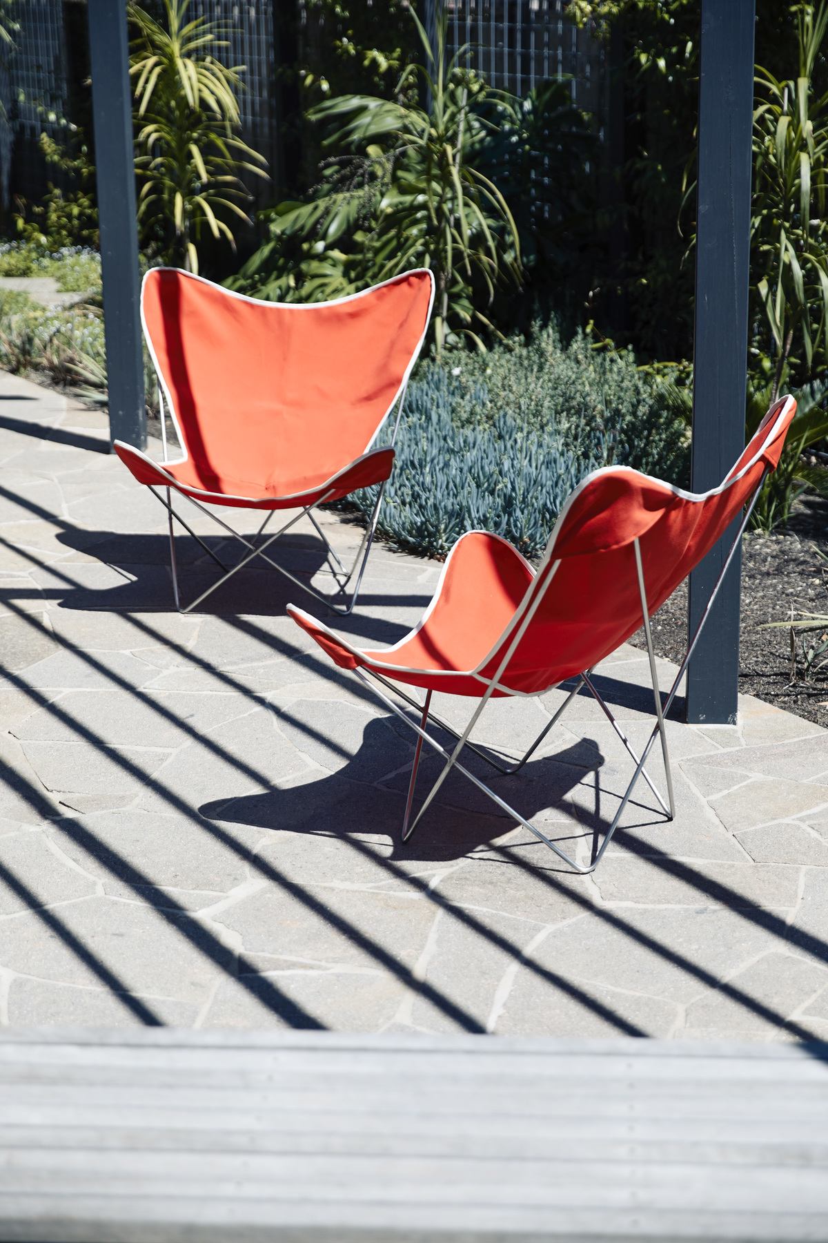 Frankston Mid Century Modern | Design: MRTN Architects | Images: Derek Swalwell | Builtworks.com.au