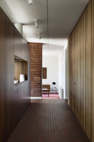 Frankston Mid Century Modern | Design: MRTN Architects | Images: Derek Swalwell Frankston Mid Century Modern | Design: MRTN Architects | Images: Derek Swalwell | Builtworks.com.au