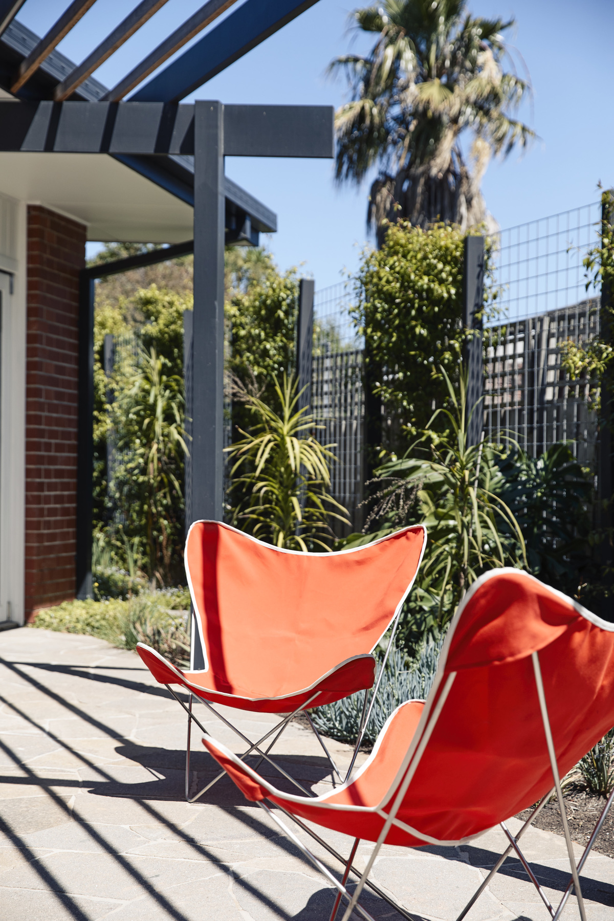 Frankston Mid Century Modern | Design: MRTN Architects | Images: Derek Swalwell | Builtworks.com.au