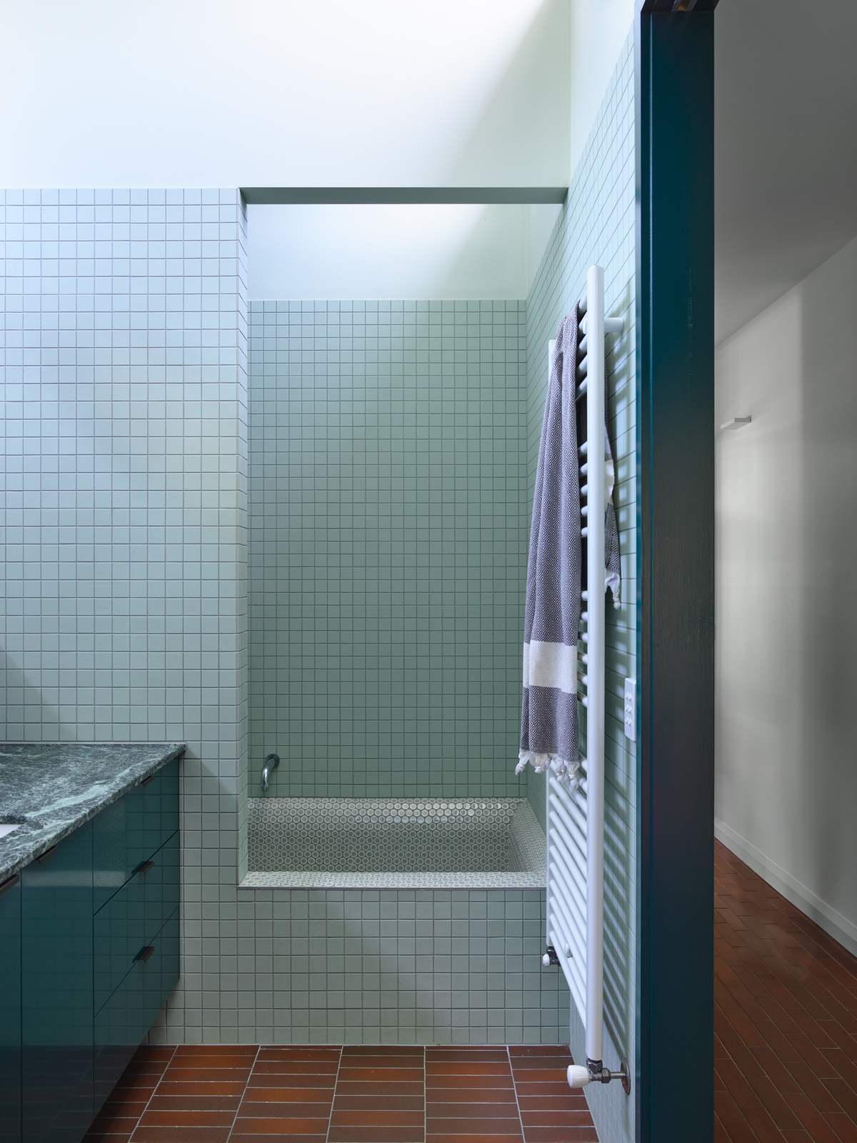 Frankston Mid Century Modern | Design: MRTN Architects | Images: Derek Swalwell | Builtworks.com.au