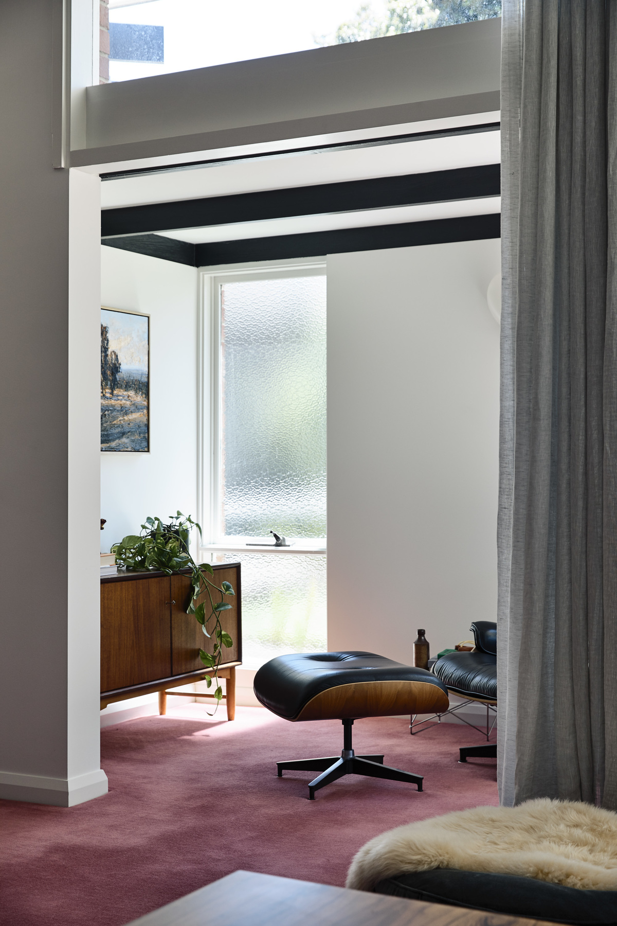 Frankston Mid Century Modern | Design: MRTN Architects | Images: Derek Swalwell | Builtworks.com.au