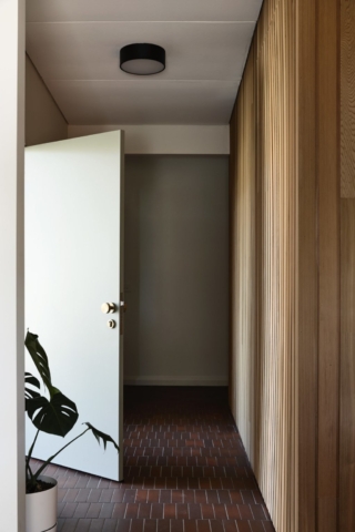 Frankston Mid Century Modern | Design: MRTN Architects | Images: Derek Swalwell Frankston Mid Century Modern | Design: MRTN Architects | Images: Derek Swalwell | Builtworks.com.au