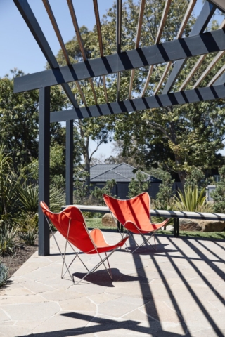 Frankston Mid Century Modern | Design: MRTN Architects | Images: Derek Swalwell Frankston Mid Century Modern | Design: MRTN Architects | Images: Derek Swalwell | Builtworks.com.au