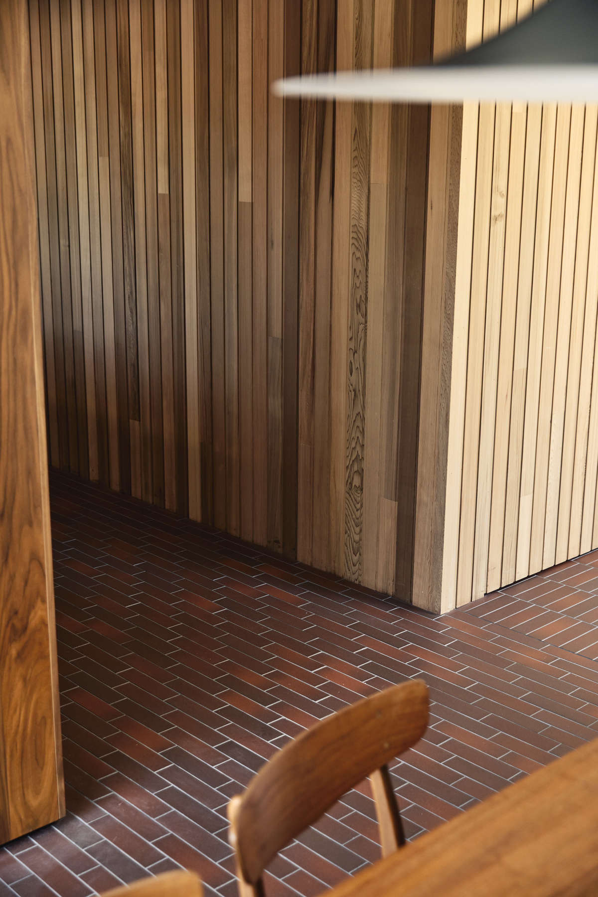 Frankston Mid Century Modern | Design: MRTN Architects | Images: Derek Swalwell | Builtworks.com.au