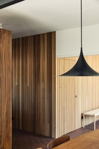 Frankston Mid Century Modern | Design: MRTN Architects | Images: Derek Swalwell Frankston Mid Century Modern | Design: MRTN Architects | Images: Derek Swalwell | Builtworks.com.au