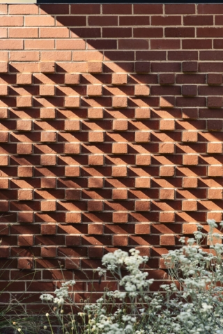 Frankston Mid Century Modern | Design: MRTN Architects | Images: Derek Swalwell Frankston Mid Century Modern | Design: MRTN Architects | Images: Derek Swalwell | Builtworks.com.au