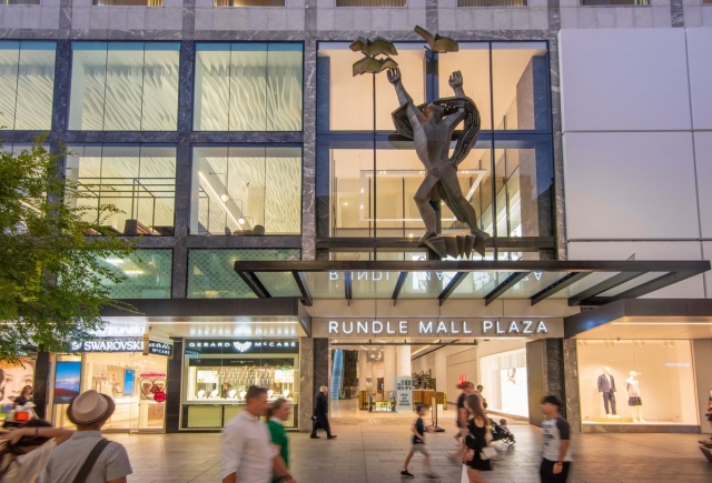 Rundle Mall Plaza | Design: Hames Sharley | Images: Trim Photography | Builtworks.com.au