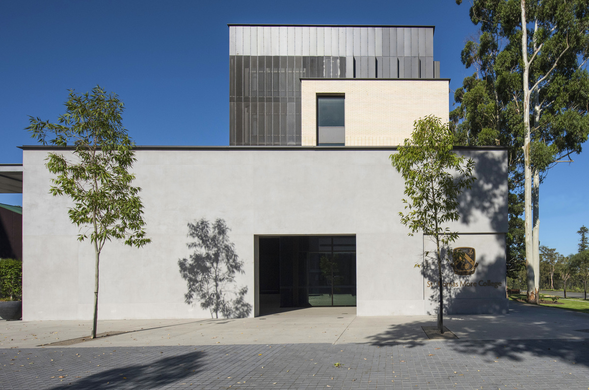 St Thomas More College | Design: COX | Image: Alison Paine | Builtworks.com.au