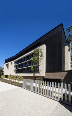 St Thomas More College | Design: COX | Image: Alison Paine | Builtworks.com.au