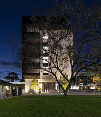 St Thomas More College | Design: COX | Image: Alison Paine | Builtworks.com.au