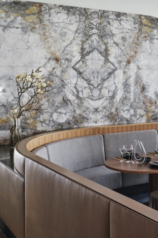 Melbourne Jet Base | Deign: Cox | Image: Peter Clarke Melbourne Jet Base | Deign: Cox | Image: Peter Clarke | Builtworks.com.au