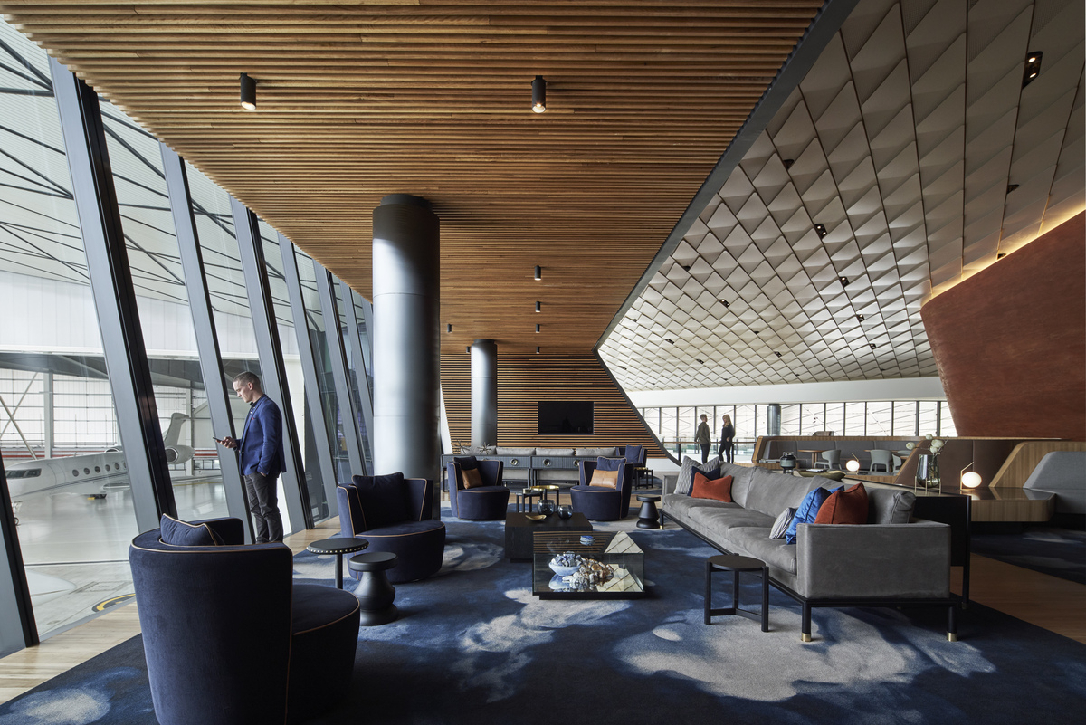 Melbourne Jet Base | Deign: Cox | Image: Peter Clarke | Builtworks.com.au