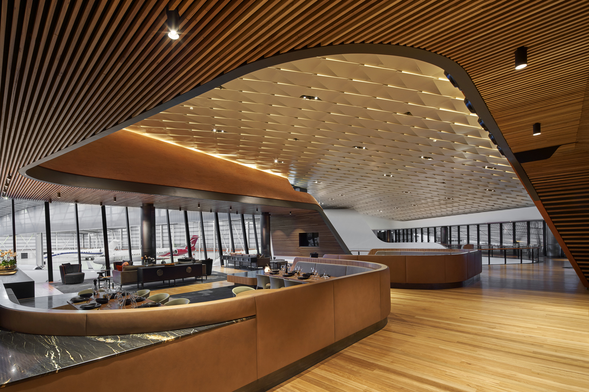 Melbourne Jet Base | Deign: Cox | Image: Peter Clarke | Builtworks.com.au