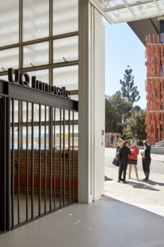 UQ Mansergh Shaw Building | Design: Cox Architecture | Image: Christopher Frederick Jones | Builtworks.com.au