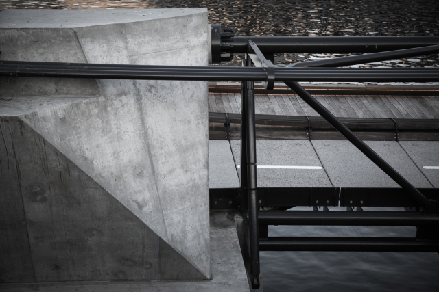 Jim Stynes Bridge | Design: COX | Images: Tommy Miller Jim Stynes Bridge | Design: COX | Images: Tommy Miller | Builtworks.com.au